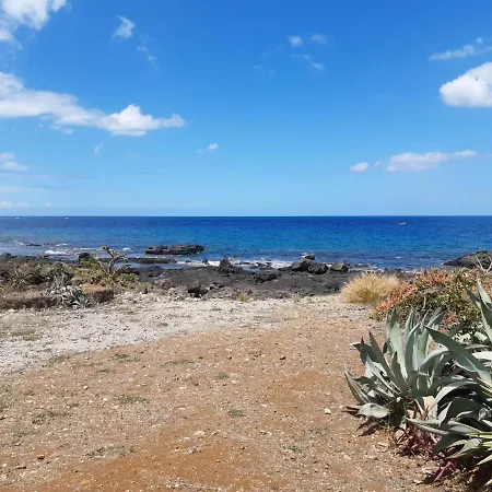 La Falaise Sea Front Villa Flic en Flac Exterior photo