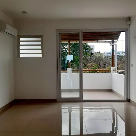 La Falaise Sea Front Villa Flic en Flac Exterior photo